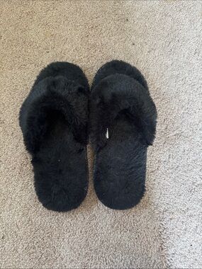 Faux Fur Slide Slippers - Black